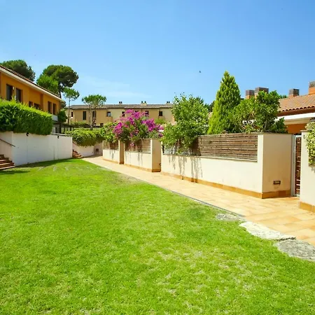 Casa A1 Beautiful House Few Steps From The Appartamento Lloret de Mar
